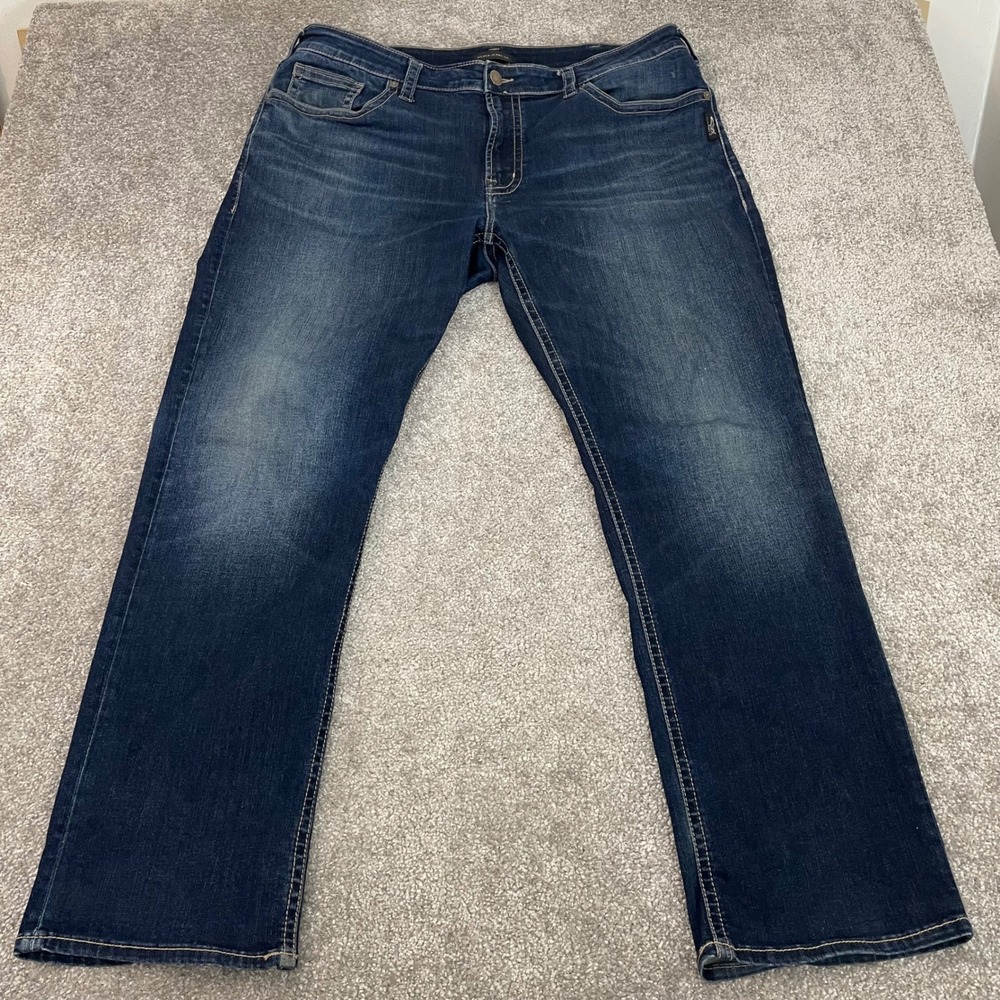Silver Jeans Mens 39x31 Grayson Straight Leg Dark Wash (Size Tag 38x30)